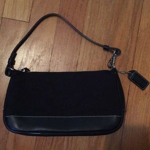 Coach small handbag - black signature C